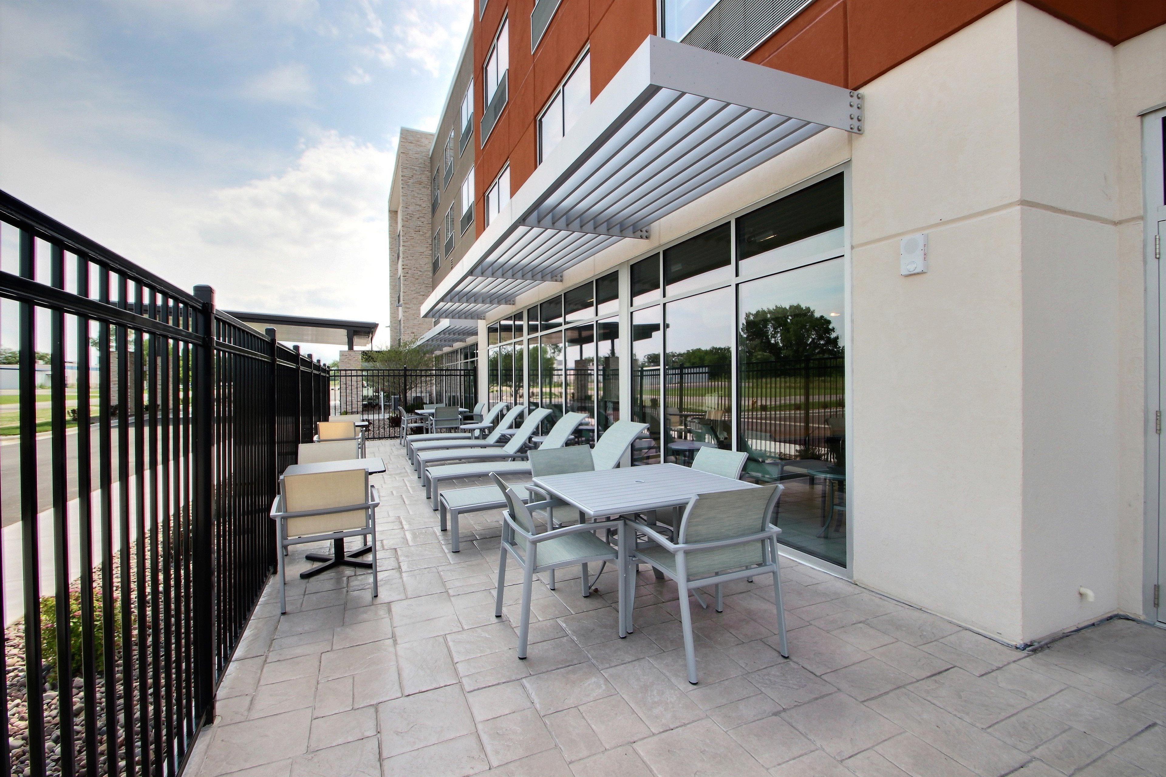 Holiday Inn Express & Suites Fond Du Lac By Ihg Bagian luar foto