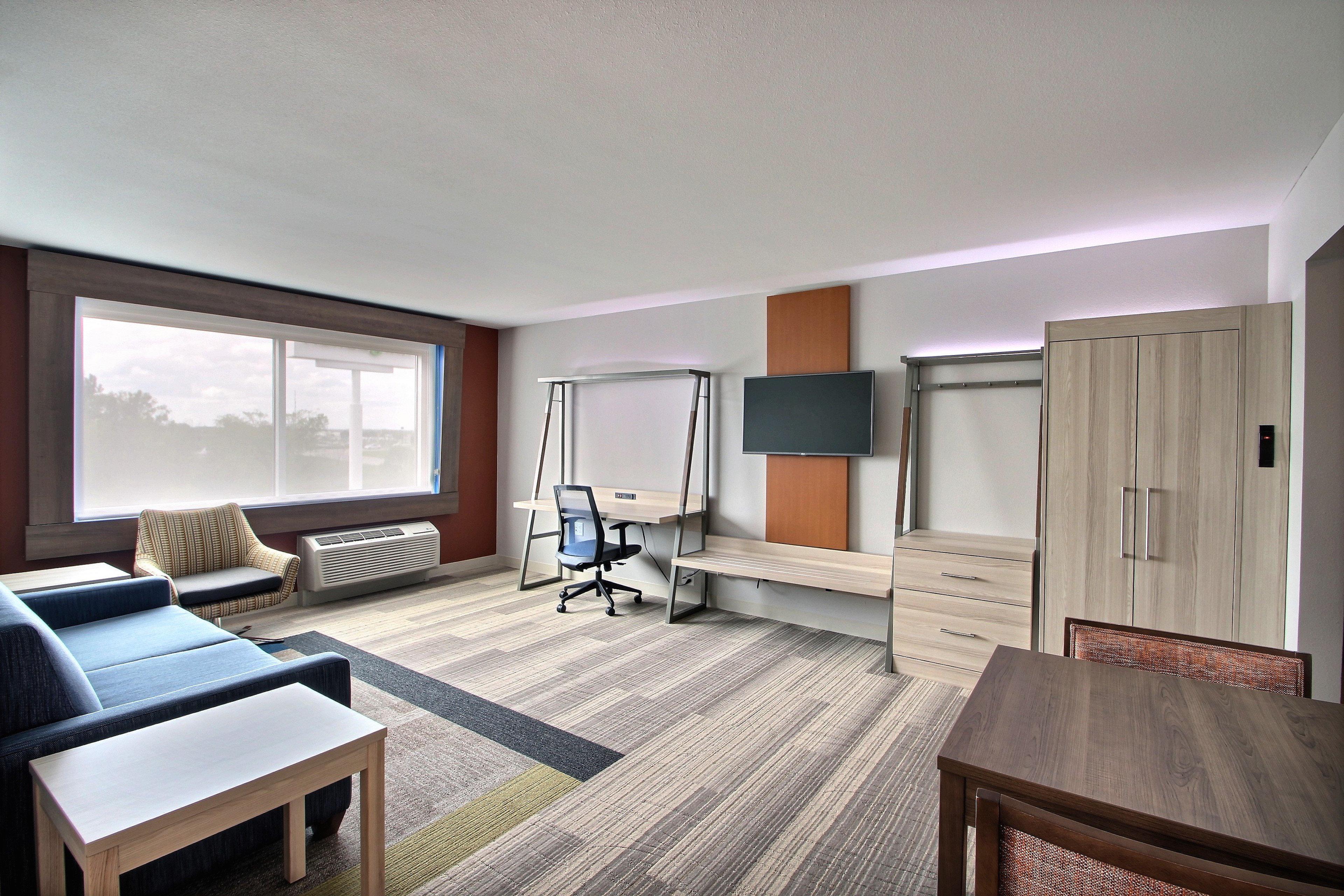 Holiday Inn Express & Suites Fond Du Lac By Ihg Bagian luar foto